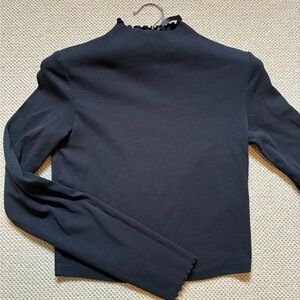 Bershka Black Long Sleeve Crop Top Small